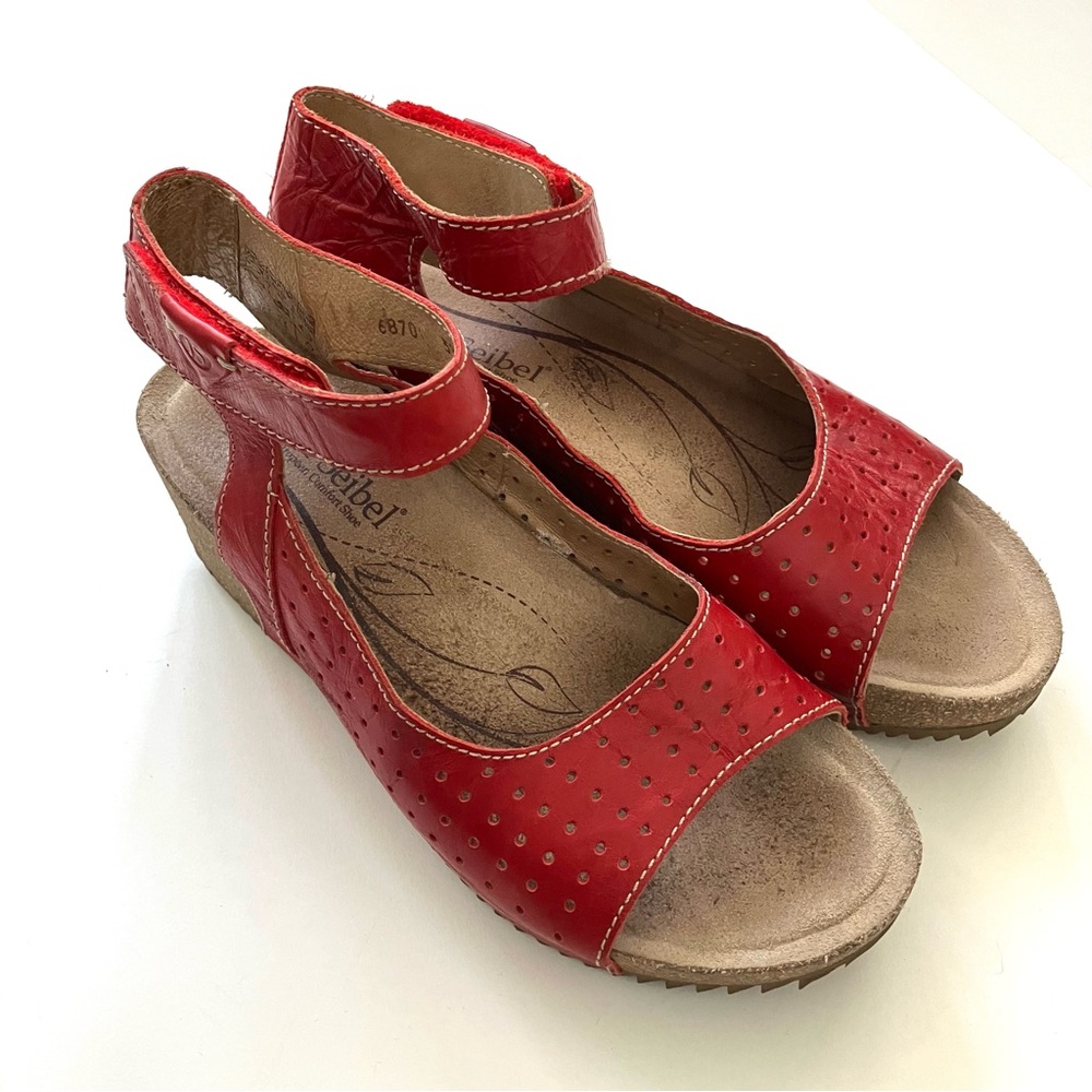 Josef Seibel Red Leather Wedge Sandals. 39EU